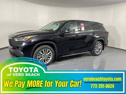 New 2026 Toyota Highlander Platinum