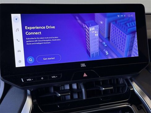 Used 2023 Toyota Venza image 6