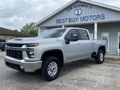 Used 2021 Chevrolet Silverado 2500 LT w/ All Star Edition image 2