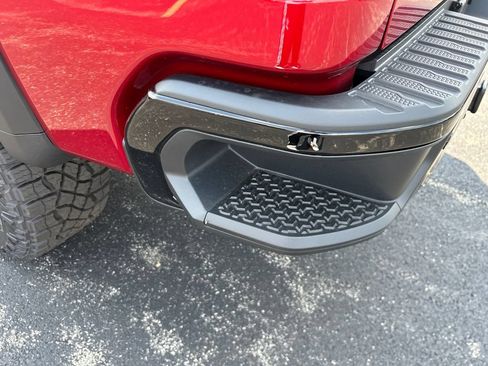 New 2026 GMC Sierra 2500 AT4X AWD/4WD image 38