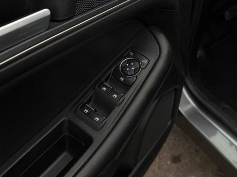 Certified 2024 Ford Edge SEL image 10