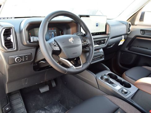 New 2026 Ford Bronco Sport Outer Banks w/ Outer Banks Tech Package+ AWD/4WD image 15