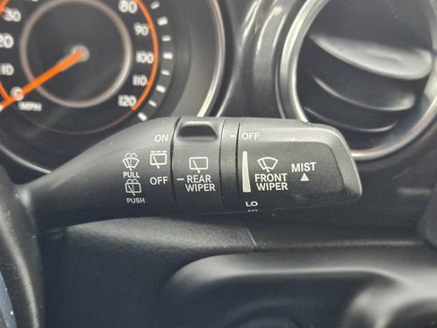 Used 2021 Jeep Wrangler Unlimited Sahara AWD/4WD image 20
