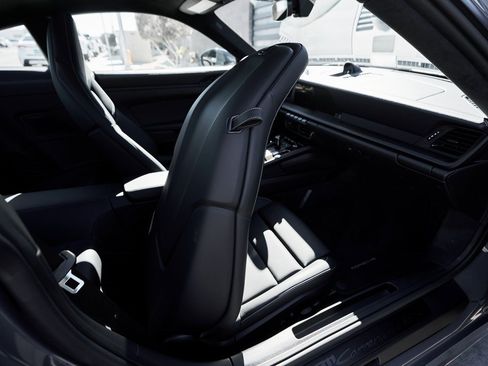 Used 2025 Porsche 911 Carrera 4 GTS w/ Premium Package image 36