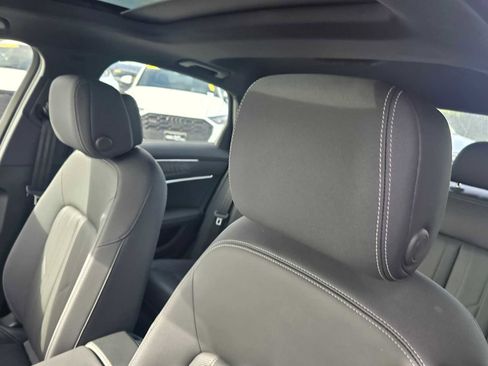 Used 2024 Audi A6 Premium Plus w/ Premium Plus Package image 25
