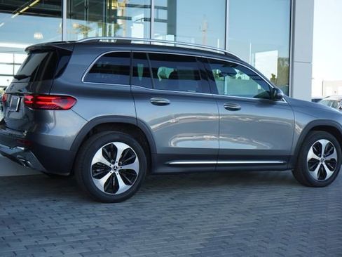 Used 2026 Mercedes-Benz GLB 250 image 9