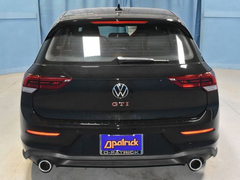 New 2026 Volkswagen GTI SE FWD image 20