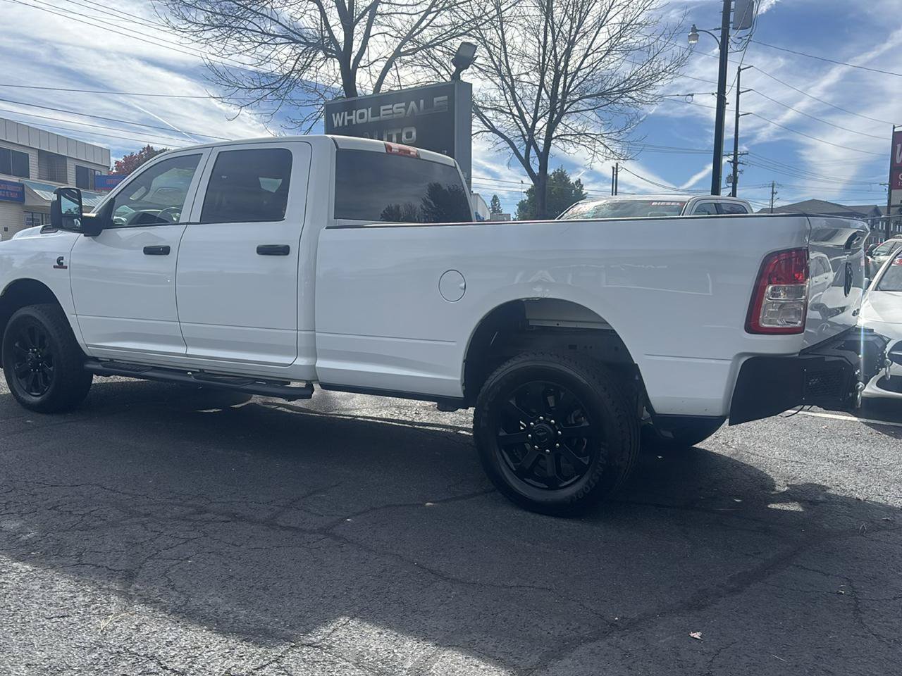 Used 2023 RAM 2500 Tradesman w/ Special Service Vehicle Group AWD/4WD image 3