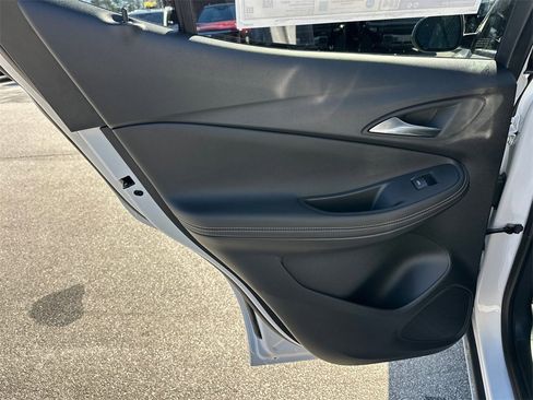 New 2026 Buick Encore GX Avenir image 22