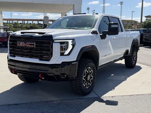 New 2026 GMC Sierra 2500 AT4X AWD/4WD image 9