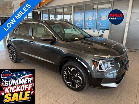 Used 2023 Kia Niro Wind w/ Wind Preserve Package FWD image 1