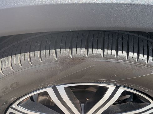 Certified 2024 Mercedes-Benz GLE 350 4MATIC image 13