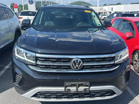 Used 2023 Volkswagen Atlas SE AWD/4WD image 8