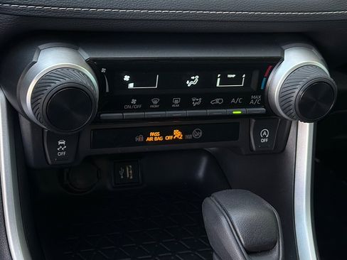 Used 2025 Toyota RAV4 LE image 14