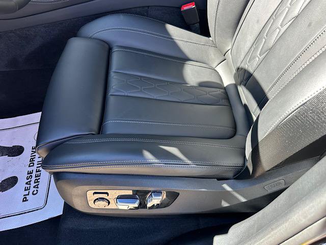 Used 2024 BMW X5 xDrive40i w/ Premium Package AWD/4WD image 14