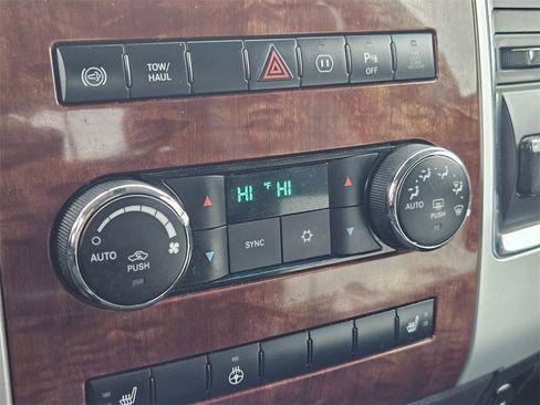 Used 2011 RAM 2500 Laramie w/ Protection Group image 26