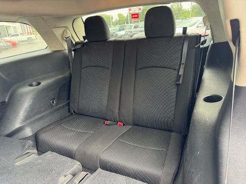 Used 2017 Dodge Journey SXT w/ Blacktop Package FWD image 17