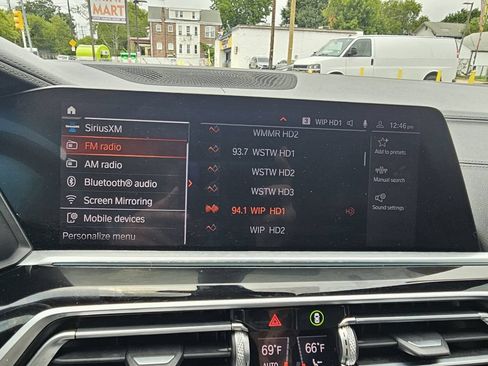Used 2021 BMW X6 xDrive40i AWD/4WD image 48
