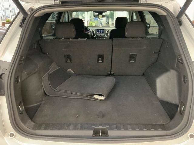 Used 2021 Chevrolet Equinox LT w/ Driver Convenience Package AWD/4WD image 33
