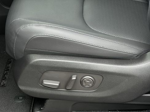 New 2026 Kia Carnival SX Prestige FWD image 19