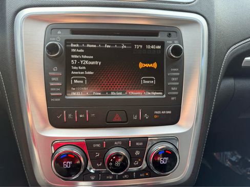 Used 2017 GMC Acadia Limited SLT FWD image 19