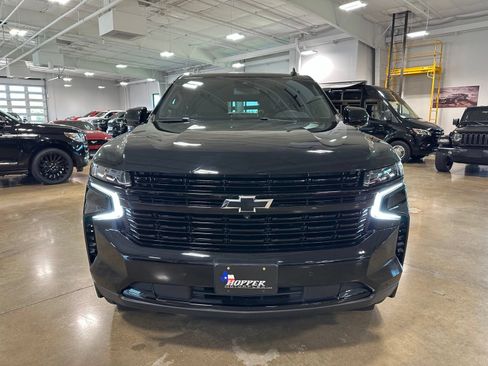 Used 2023 Chevrolet Tahoe RST w/ Luxury Package AWD/4WD image 2