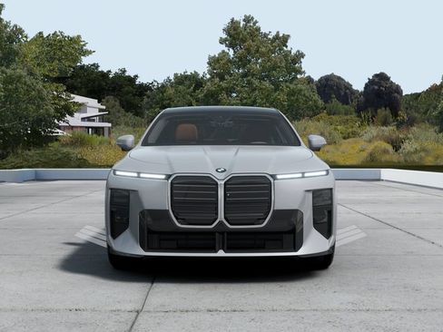 New 2027 BMW i7 xDrive50 AWD/4WD image 3