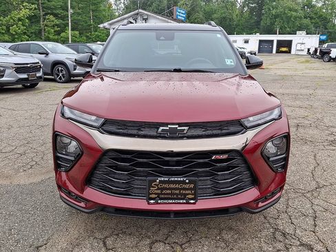 Used 2023 Chevrolet TrailBlazer RS AWD/4WD image 2