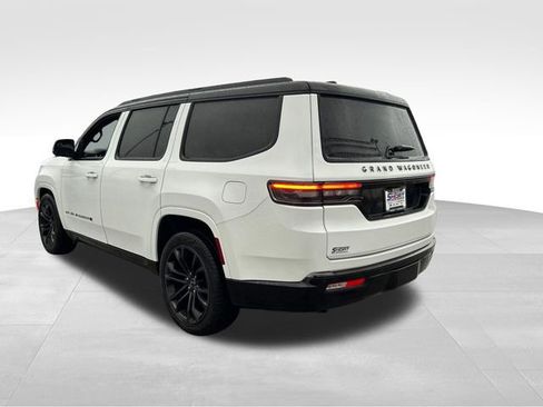 Used 2024 Jeep Grand Wagoneer Series III w/ Rear Seat Video Group 1 image 3