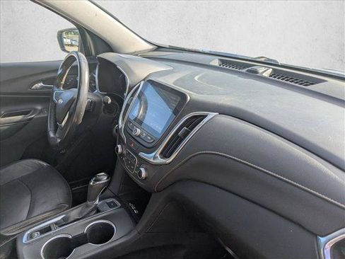Used 2019 Chevrolet Equinox Premier FWD image 18