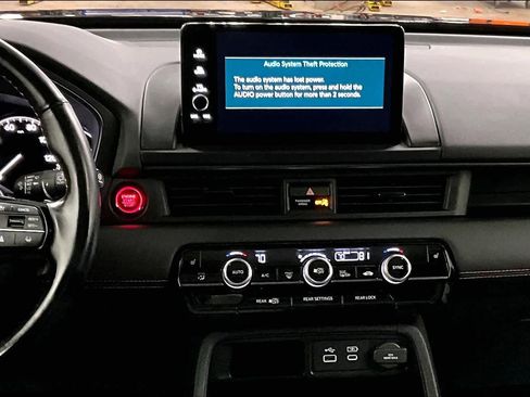 Used 2025 Honda Pilot TrailSport image 7