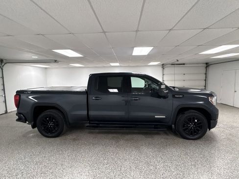 Used 2022 GMC Sierra 1500 Elevation image 9