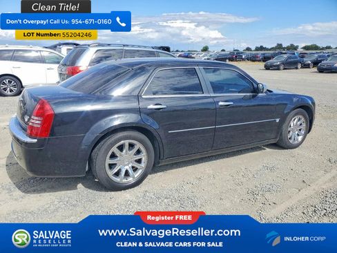 Used 2006 Chrysler 300 C w/ Navigation & Sound Group II RWD image 4