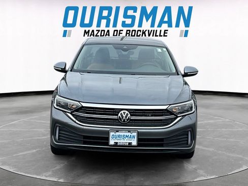 Used 2024 Volkswagen Jetta SEL image 8