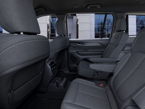 New 2026 Jeep Grand Cherokee L 4WD image 23
