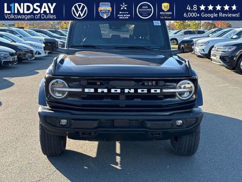 Used 2021 Ford Bronco Outer Banks image 2