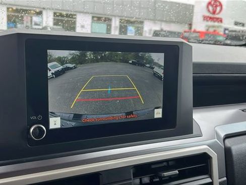 Used 2025 Toyota Tacoma SR5 image 16