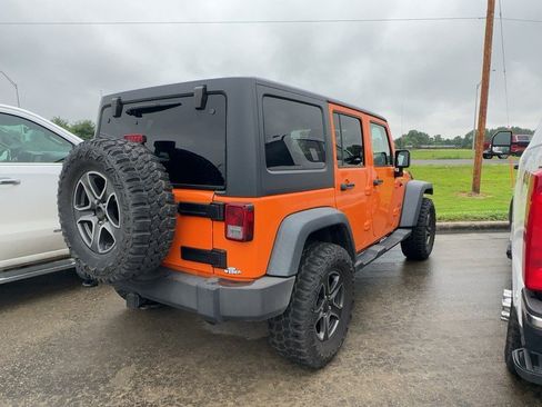 Used 2013 Jeep Wrangler Unlimited Sport AWD/4WD image 4