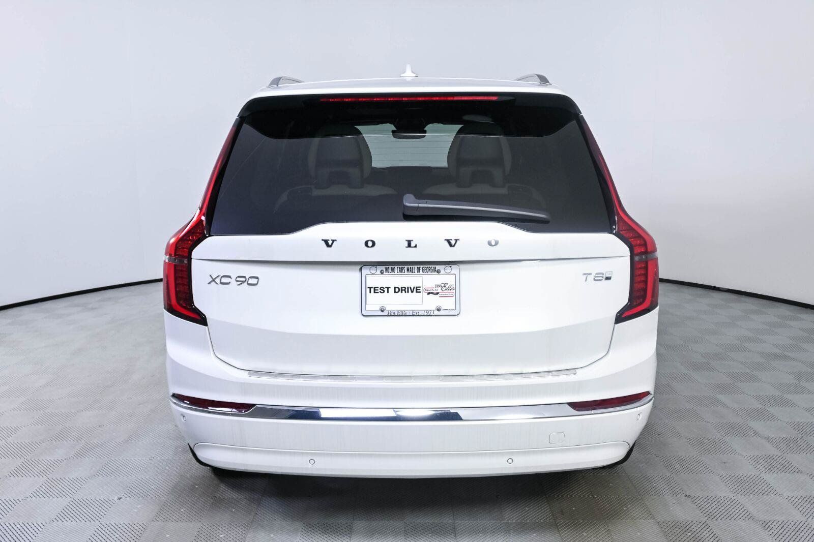 New 2026 Volvo XC90 T8 Core w/ Protection Package Premier AWD/4WD image 27