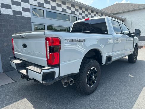 Used 2026 Ford F350 Lariat w/ Tremor Off-Road Package AWD/4WD image 5