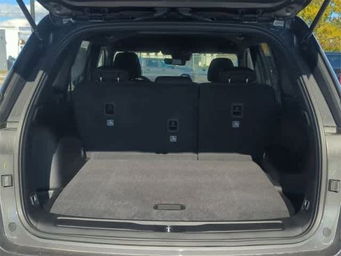 New 2025 Jeep Grand Cherokee Laredo image 33