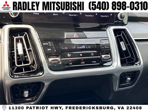 Used 2023 Kia Sorento SX FWD image 14
