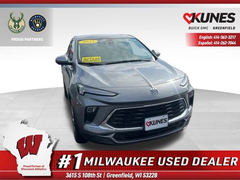 Used 2025 Buick Encore GX Preferred FWD image 1