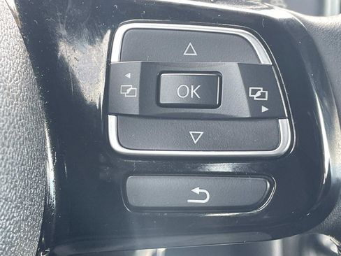 Used 2016 Volkswagen Beetle R-Line image 20