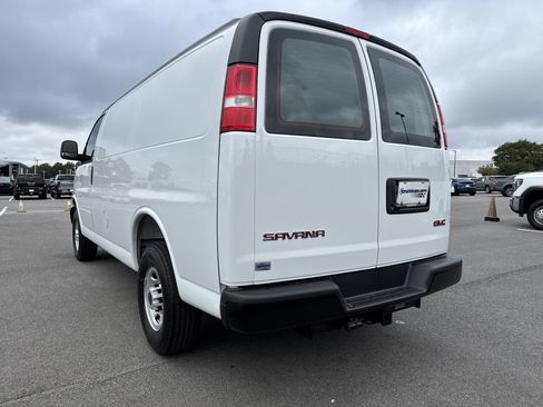 New 2025 GMC Savana 2500 w/ Driver Convenience Package image 8