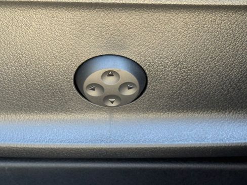 Used 2025 Mercedes-Benz GLA 250 image 29