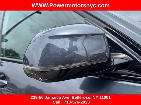 Used 2022 BMW X7 xDrive40i w/ M Sport Package AWD/4WD image 13