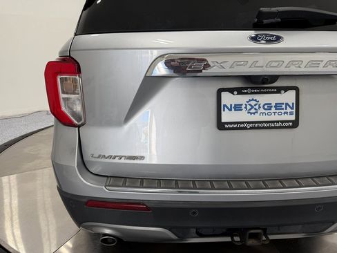 Used 2021 Ford Explorer Limited w/ Equipment Group 301A image 60