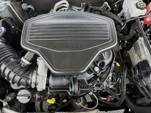 Used 2023 GMC Acadia SLT w/ Elevation Edition FWD image 36