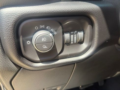 Used 2026 RAM 2500 Rebel AWD/4WD image 39